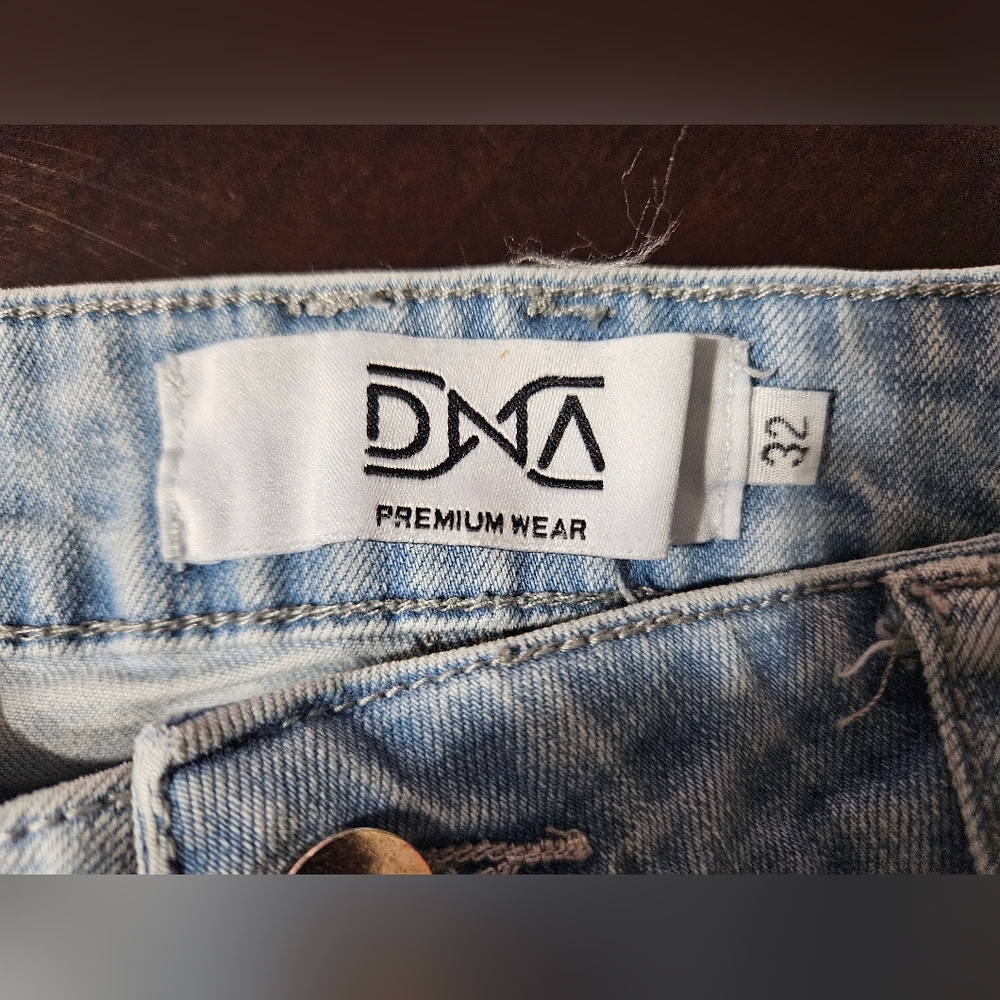 DNA Jeans Red Stone Distressed Jeans Size 32 - Picture 6 of 9